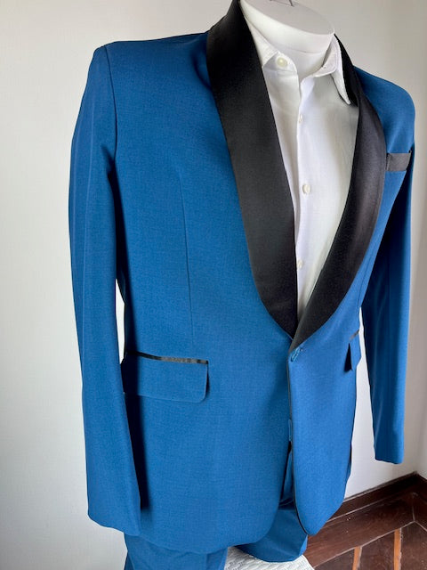 Esmoquin Azul Marroqui
