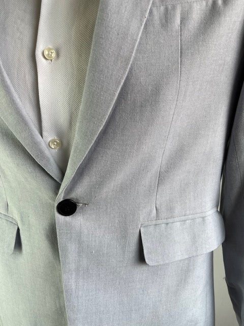 Traje Gris Claro