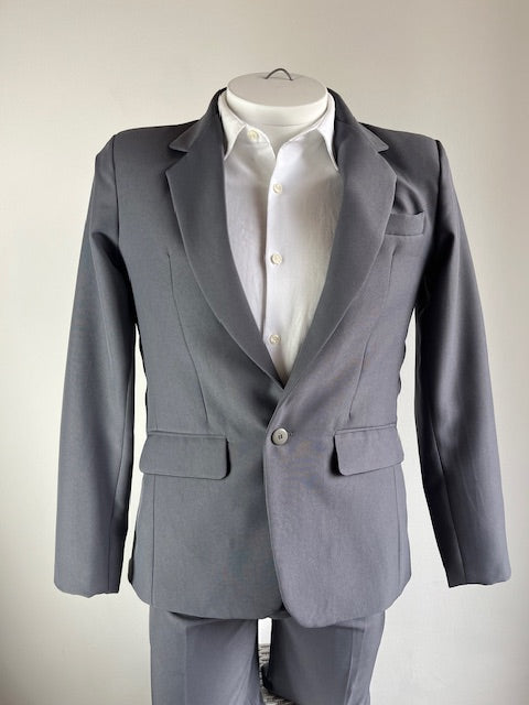 Traje Gris Oscuro